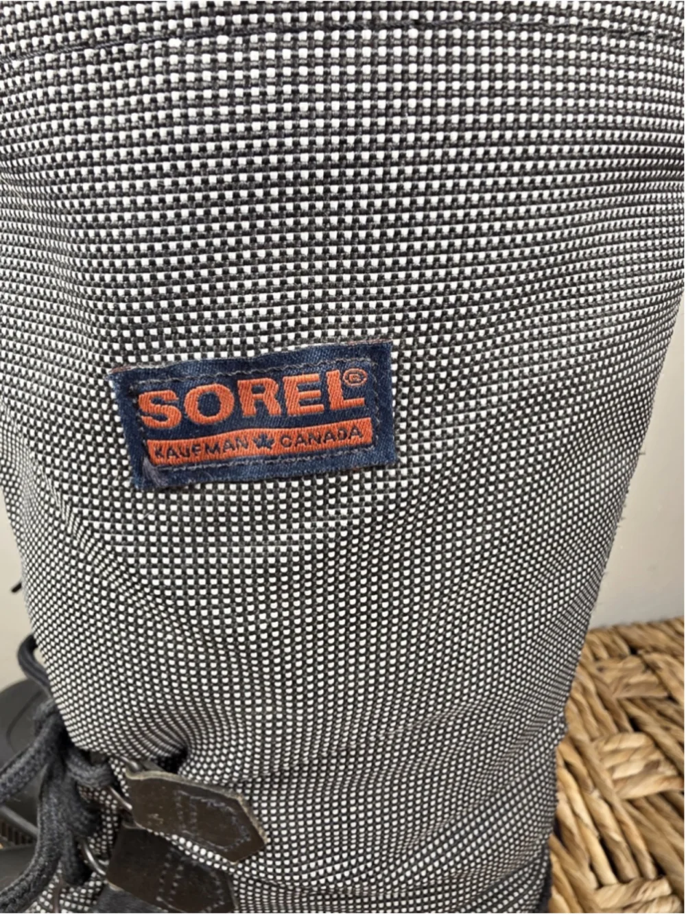 Vintage Sorel Kaufman Canada Women 8 Snow Boots Black Gray Made in Canada Winter
